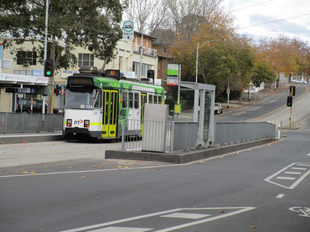 North Melbourne Retreat Διαμέρισμα Εξωτερικό φωτογραφία